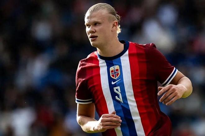 大谷翔平在 2021 赛季多次获得“历史成就奖”，联盟特意为其增设奖项