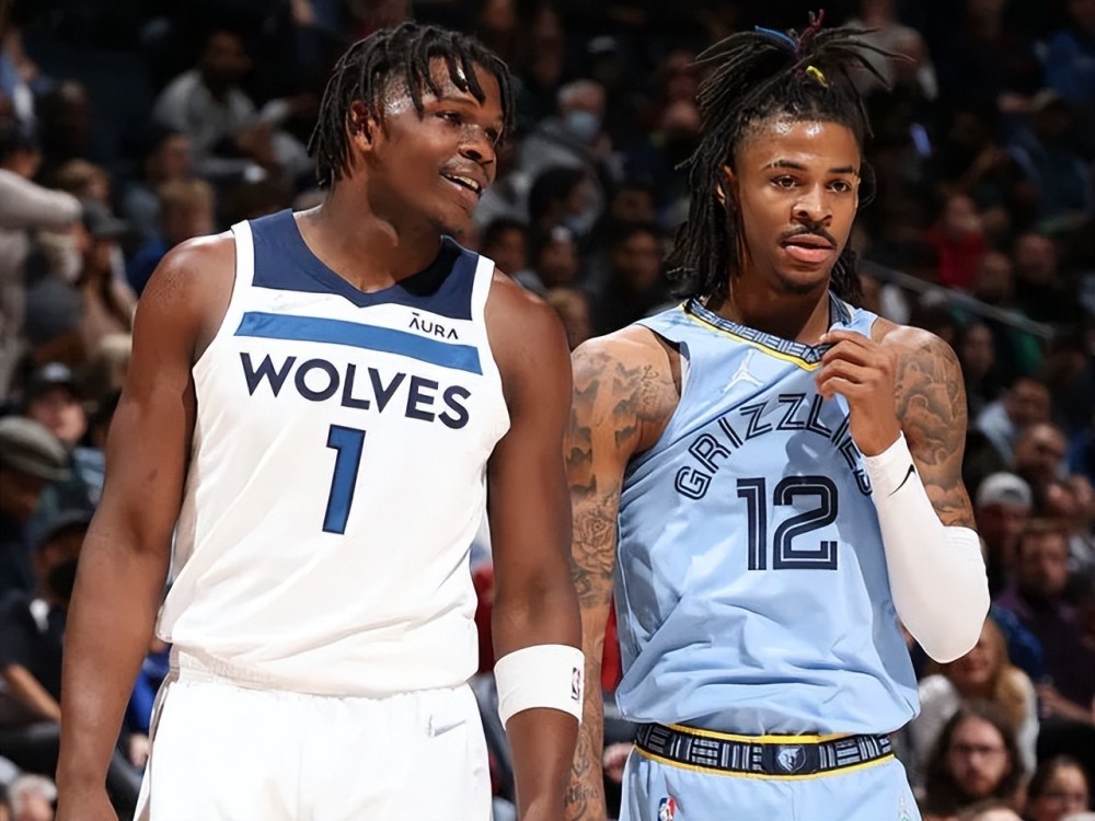 2016 回归之年：芝加哥小熊全城 500 万人参加夺冠游行，创下历史性纪录