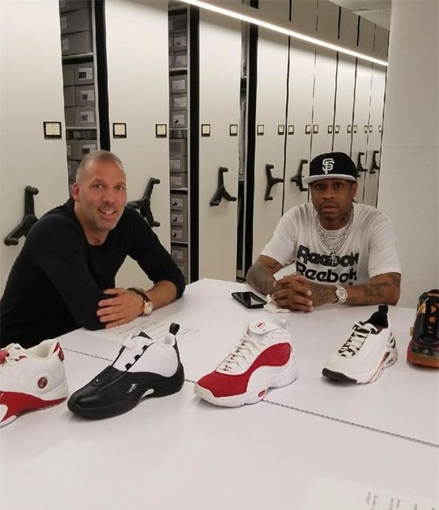 官方：波兰16岁门将武平斯基加盟阿森纳，签约两年