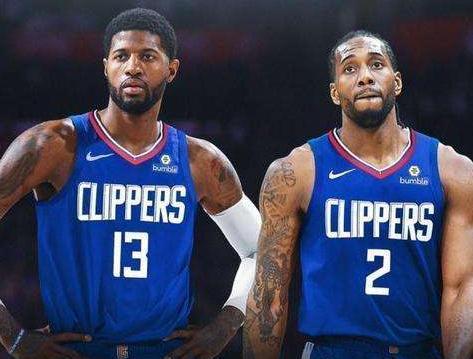 曼联看上葡超17岁后防神童，6000万欧基本能搞定，两大豪门也想买