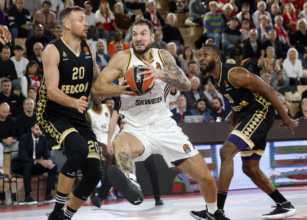 贝赫拉米：国米对热那亚的表现并不出色，但能赢球至关重要